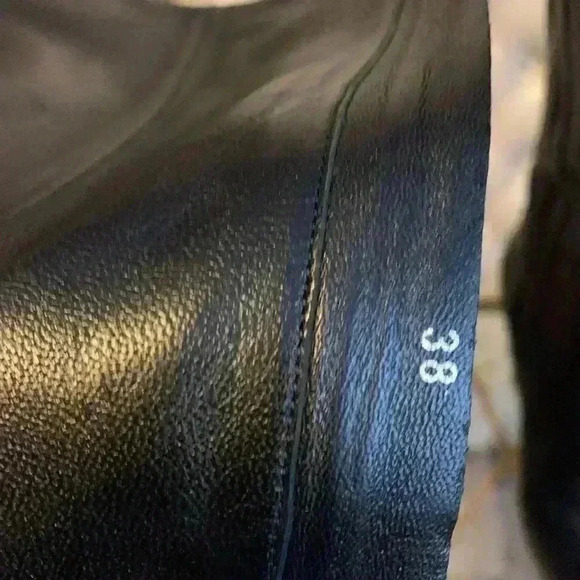 Prada Boot Mid Calf Double (2) Zippers High Heels Size 8 Black Soft Leather. - Picture 10 of 13